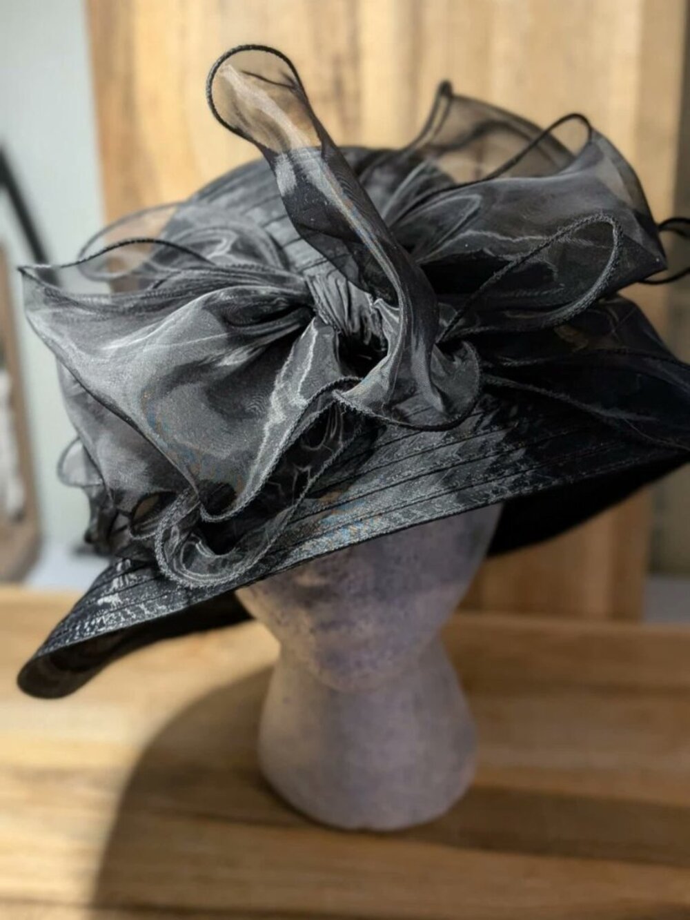 Forbusite Women's Black Fancy Hat